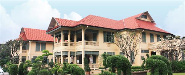 那些泰国大学性价比更高？